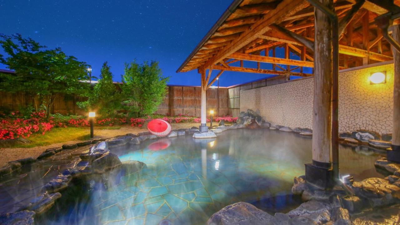 Ooedo Onsen Monogatari Aizu Hotel Екстериор снимка