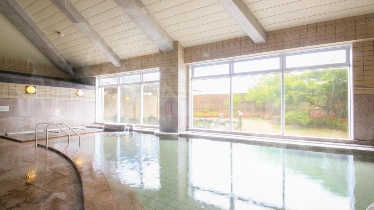Ooedo Onsen Monogatari Aizu Hotel Екстериор снимка