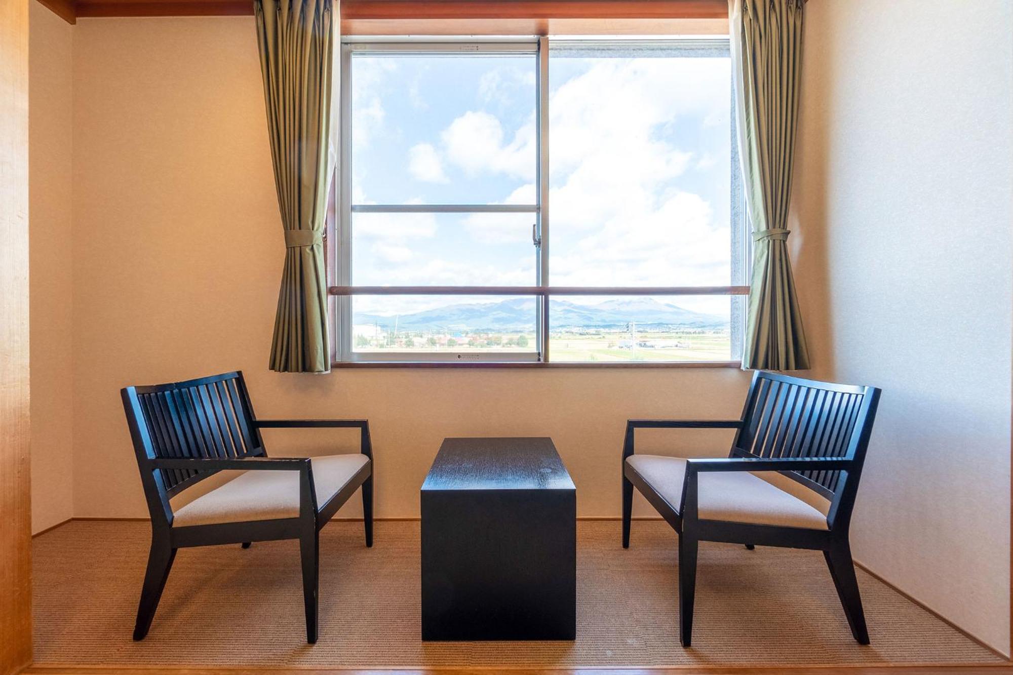 Ooedo Onsen Monogatari Aizu Hotel Екстериор снимка