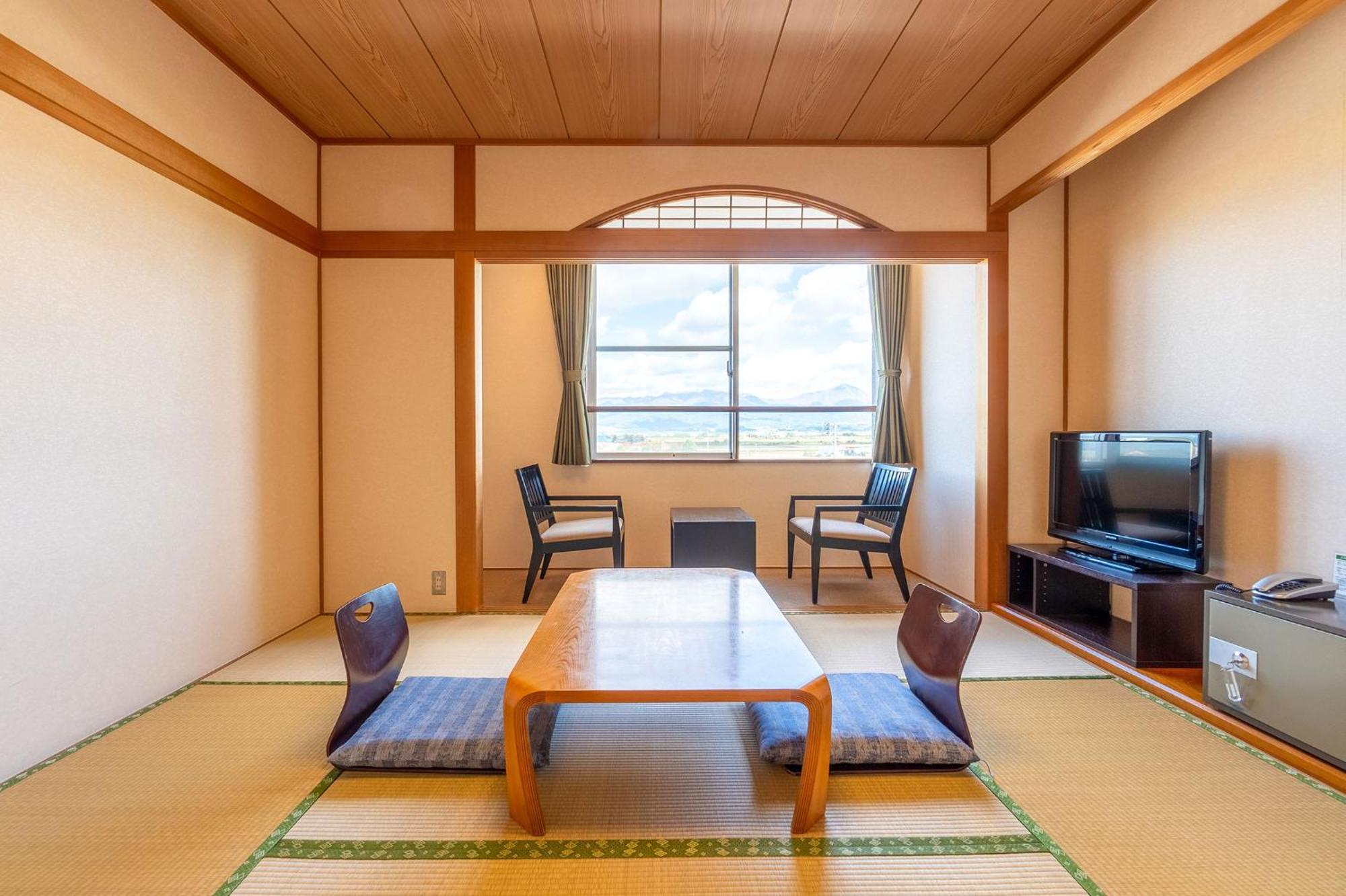 Ooedo Onsen Monogatari Aizu Hotel Екстериор снимка