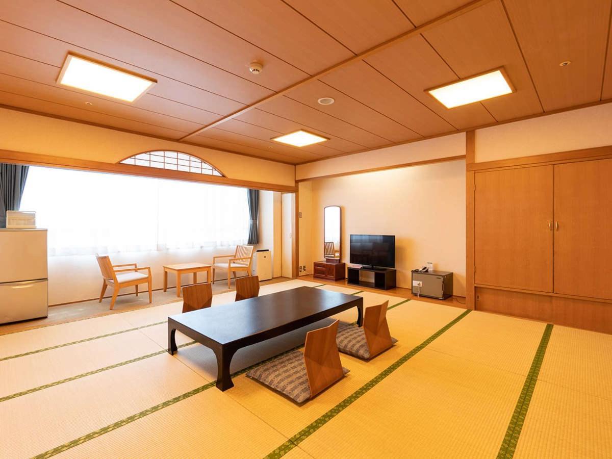 Ooedo Onsen Monogatari Aizu Hotel Екстериор снимка